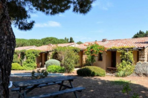 Villa 45 pers T2 air-conditioned in residence sea view heated poo